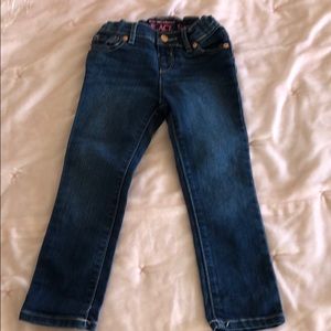 The children’s place size 4T skinny jeans.